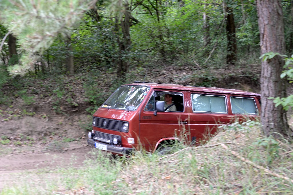 ../Images/VW Bus Festival Berlin 2019 186.jpg